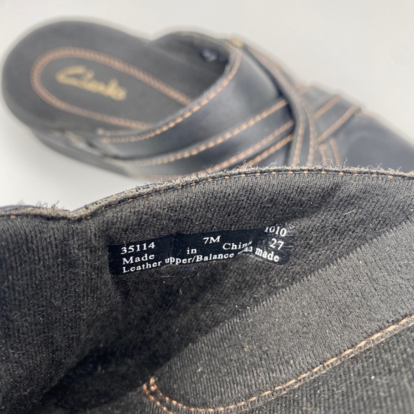 Clarks Round Toe Slip On Clogs US Womens 7M Black 35114 - Picture 7 of 10